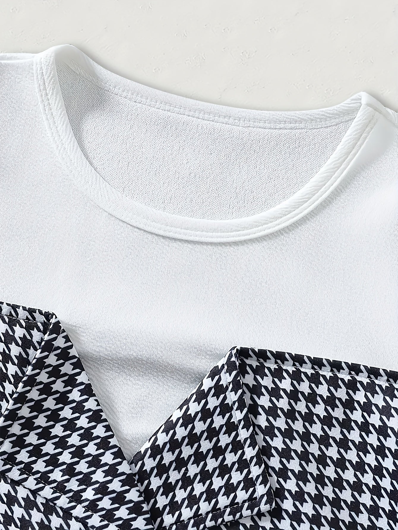 High-Scoring Girl's Outfit: Pure White Houndstooth Pattern Top with Belt Accent + Matching Straight-Hem Printed Trousers, Comfortable Soft Fabric Fit for Fall/Winter Essential Gift Set