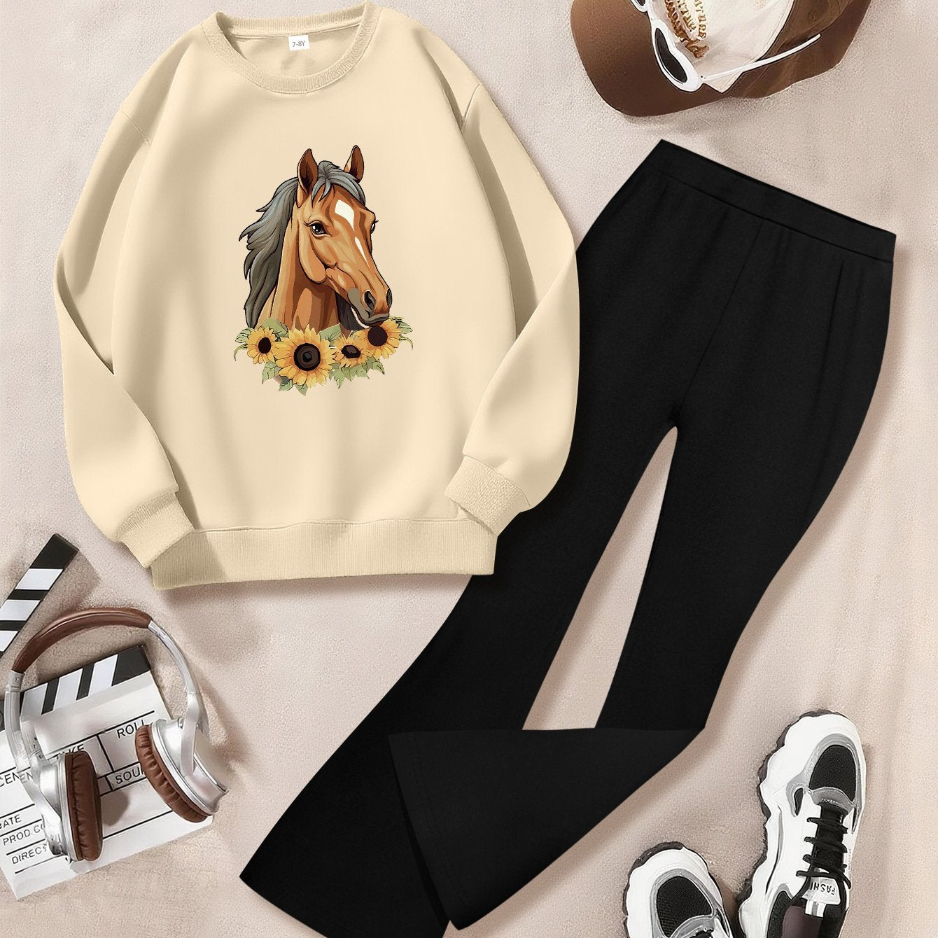 Girl's Fashionable Set With Horse And Sunflowers Graphic Printed Long Sleeve Crew Neck Sweatshirt & Knitted Bell-bottom Pants, Girl's Autumn And Winter Set, Ideal For Daily And Outdoor Wear