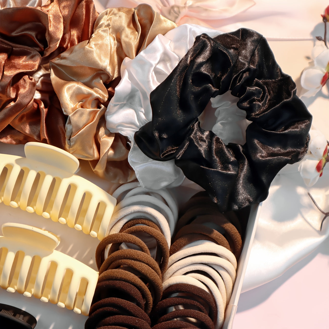 A Collection of New Hair Accessories for Women, Including Seamless Ponytail Holders, Assorted Hair Clips, Scrunchies, And Hair Bands, Perfect for Holiday Parties.