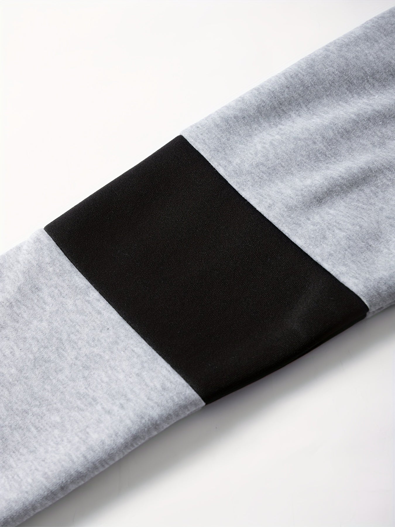 [2 Sets Contrast Hoodie] 2 Sets Classic Contrast Color Splicing Hoodie and Pants | Fashionable Casual Sports Suit for Boys and Girls | Comfortable Children's Daily Wear with Velvet in Autumn and Winter