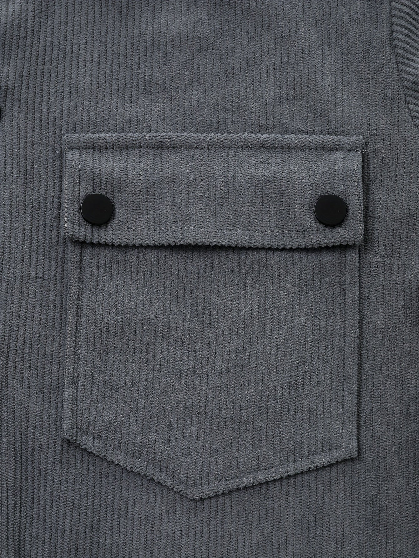 [Teen Corduroy Casual Suit] Teen Set Corduroy Casual Suit This Classic Gray Corduroy Set Features a Long-Sleeve Shirt Made of Sturdy Corduroy Fabric, Paired with Black Buttons And a Chest Pocket on The Left Side, Adorned with
