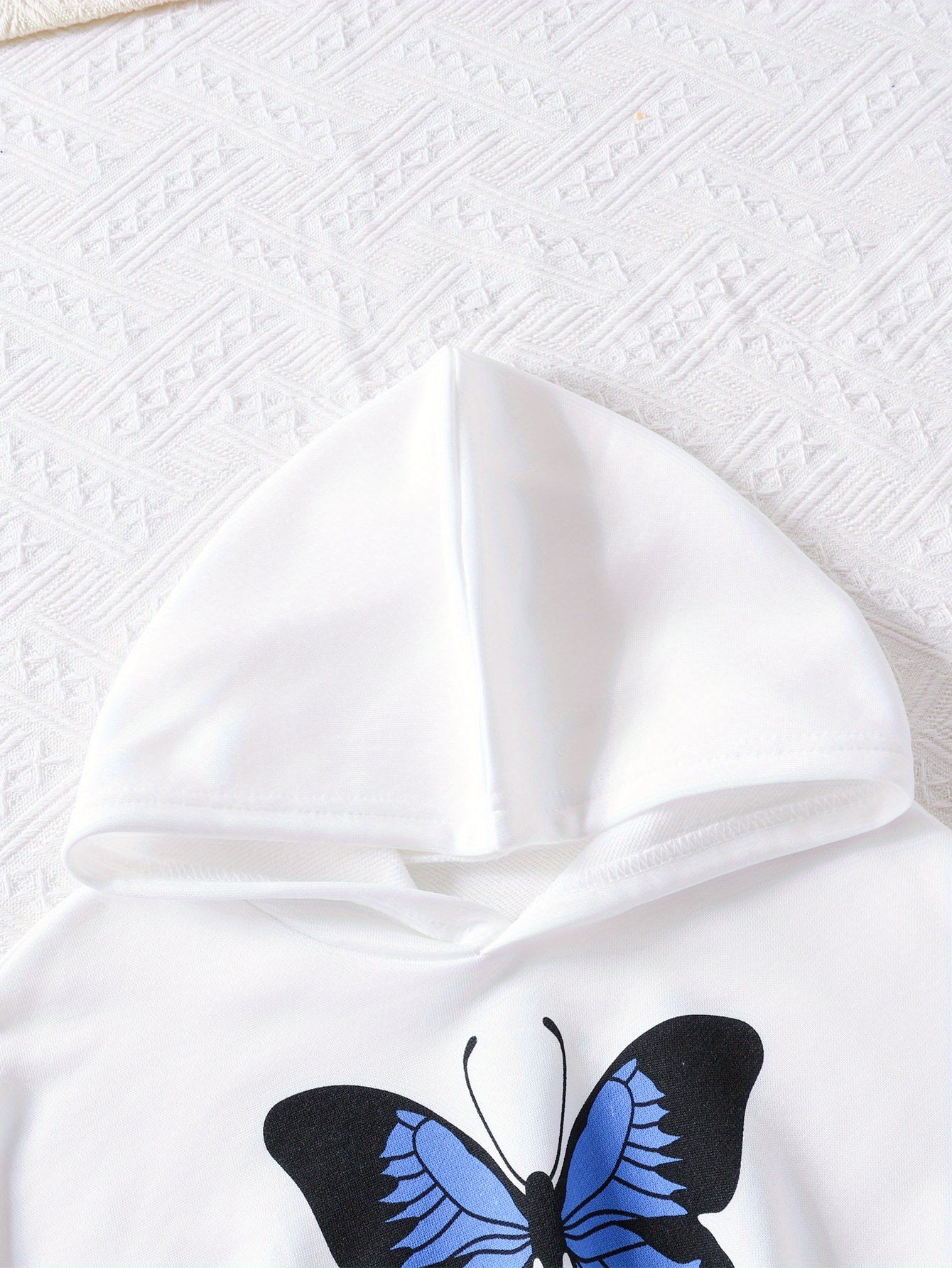 New Autumn-Winter Two-Piece Set for Older Girls: Fashionable Butterfly Print Hooded Sweatshirt with Jogger Pants, Perfect for Outdoor