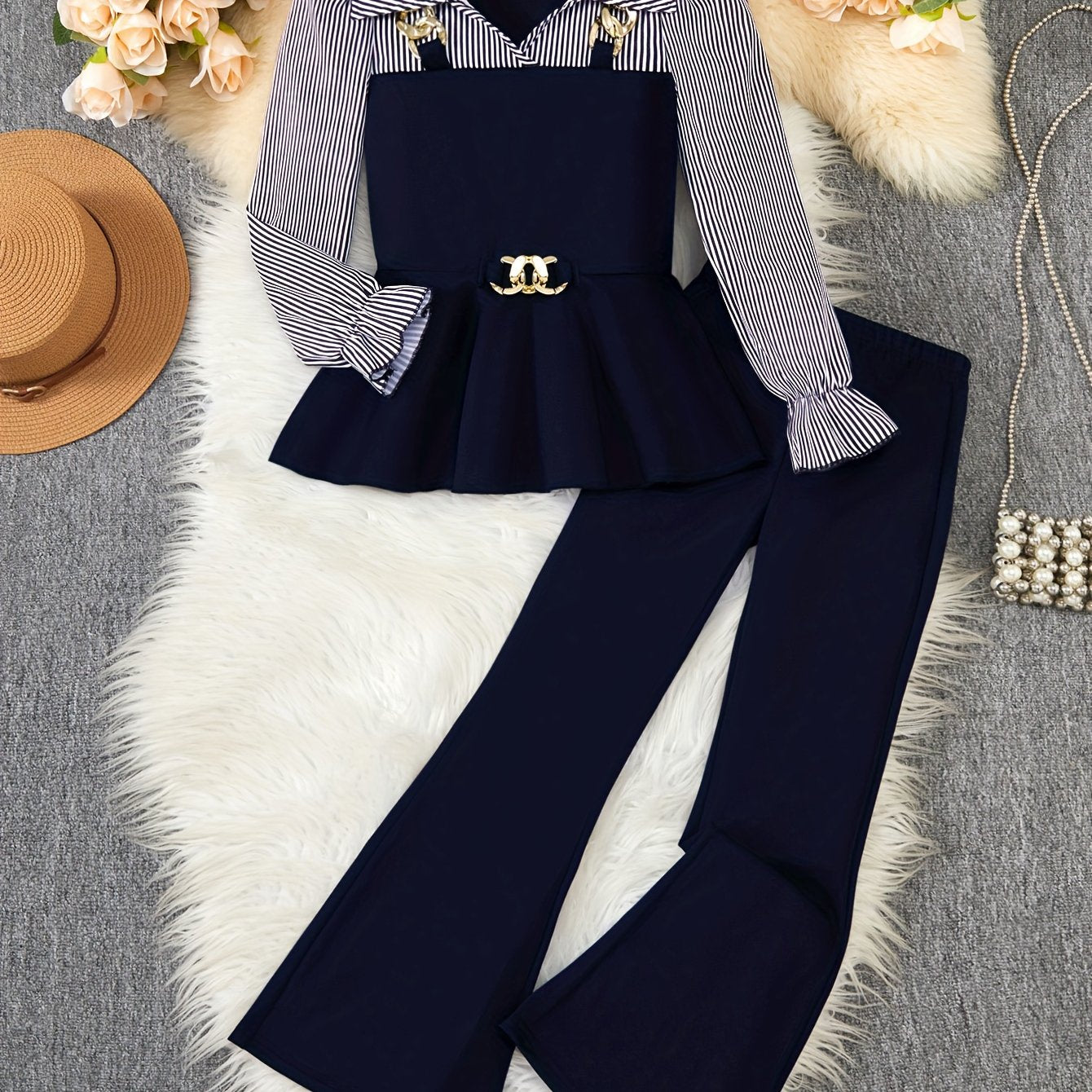 ' Autumn and Winter Fashion Casual Elegant Two-Tone Shirt with Golden Chain Detail, Ruffle Hem Top Paired with Flared Pants, Machine Washable Formal and Casual Wear Suitable for School, Parties, Family Events, Travel Vacation