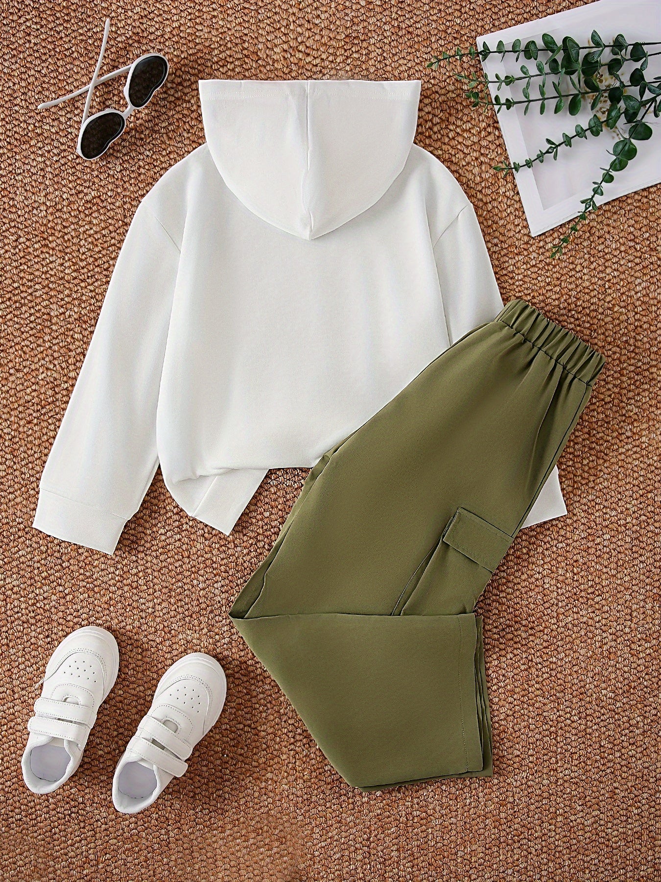 [Trendy Hoodie & Jogger Set] Trendy Girls' Hoodie and Jogger Set - Stylish Long Sleeve Sweatshirt & Pants Outfit for Casual Streetwear, Perfect Gift for Daughter, Family, or Friends on Thanksgiving, Perfect for Outdoor